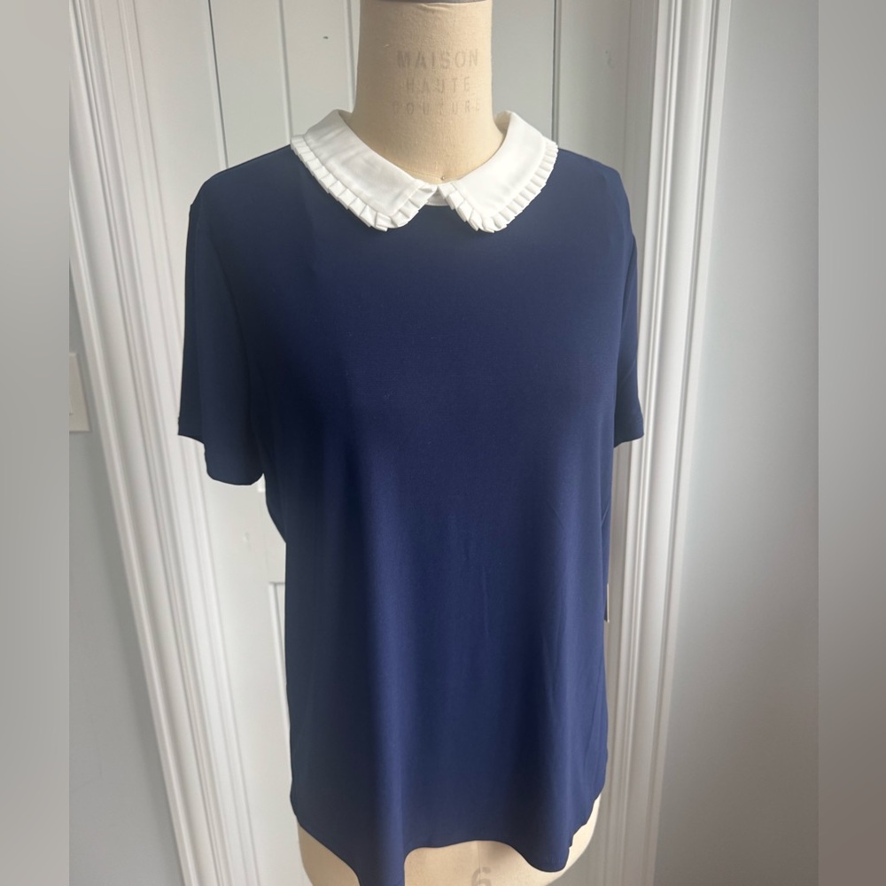 CeCe Navy Blouse with White Collar Size L